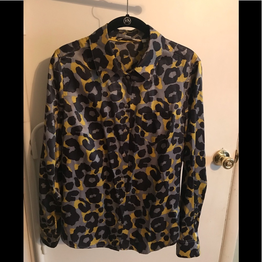 Women’s blouse